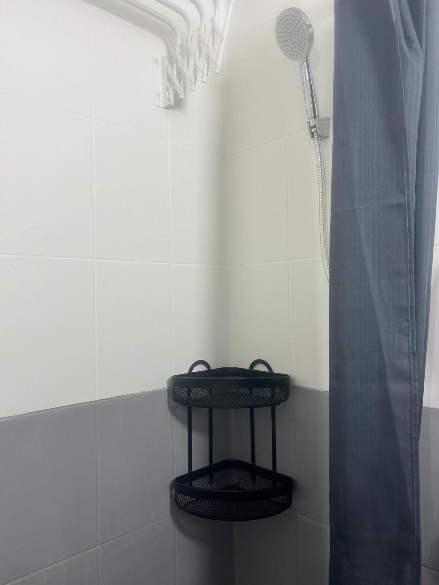 Apartament Almatyda На Басенова Zewnętrze zdjęcie