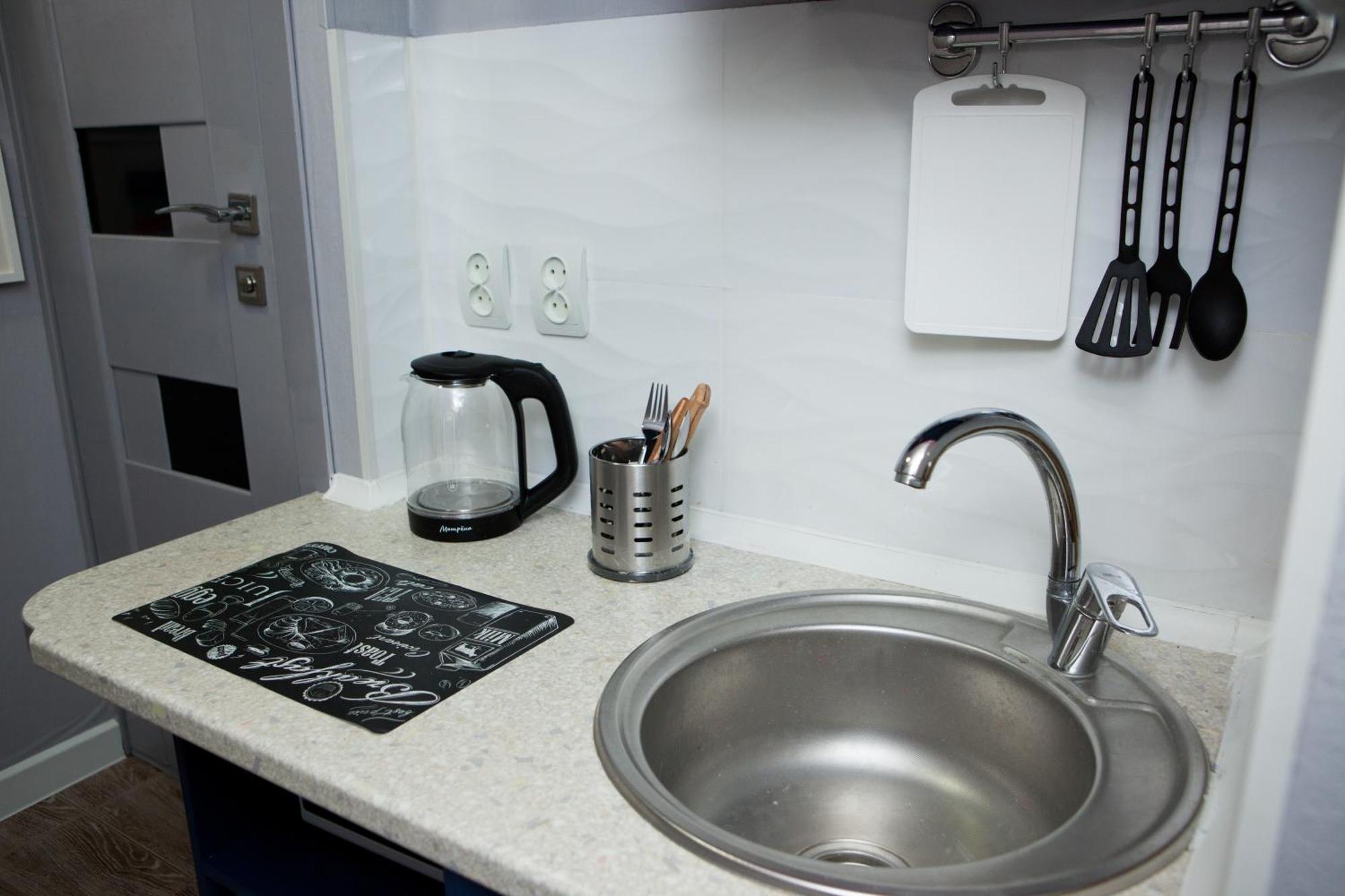 Apartament Almatyda На Басенова Zewnętrze zdjęcie